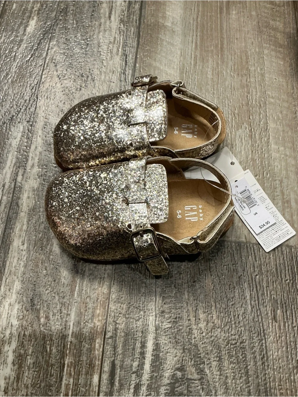 GAP Baby Glitter Clog Sandals in Gold Size 5/6